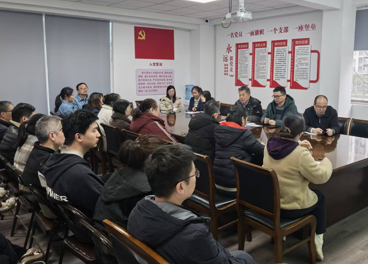 纺研所公司组织全员学习全省安全生产“开工第一课”